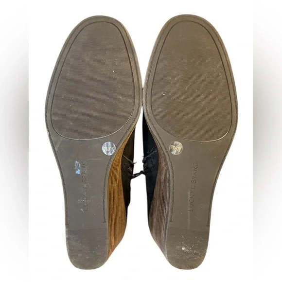 Lucky Brand Zanta Black Wedge Ankle Booties Women’s Size 7 - Picture 8 of 9